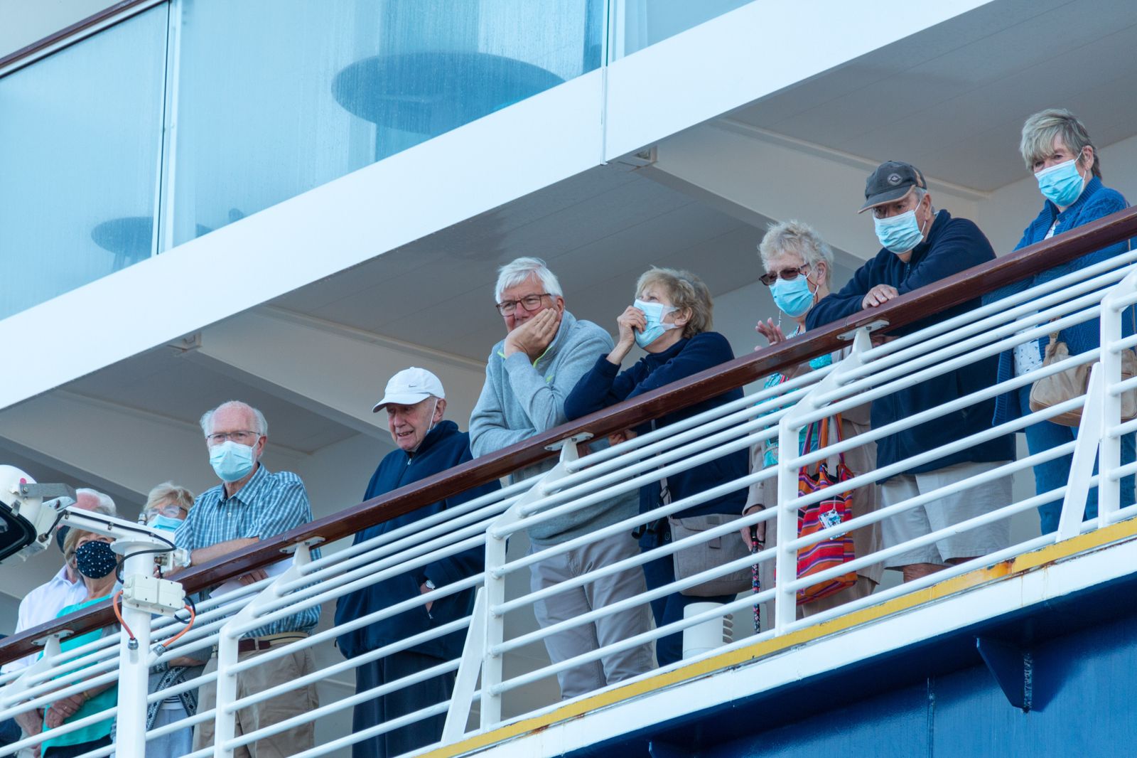 El Spirit Of Discovery inaugura la temporada de cruceros en el Puerto de Motril, en imágenes