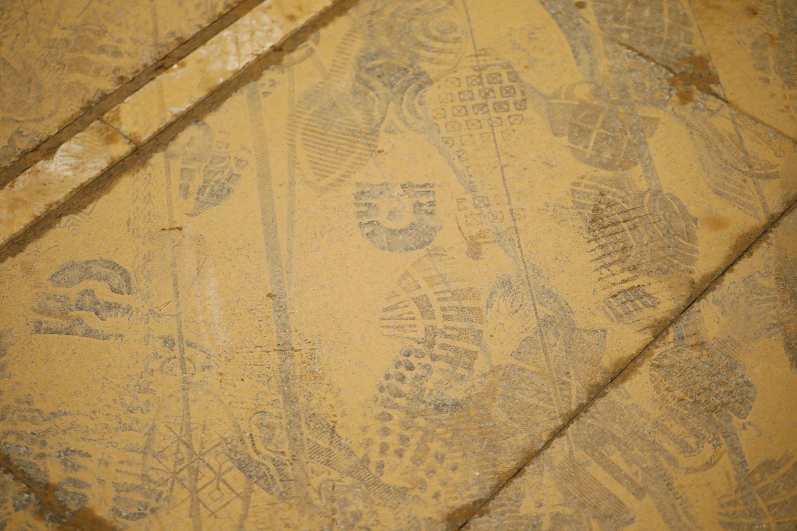 Las imágenes del segundo día de calima en Córdoba: llega el barro