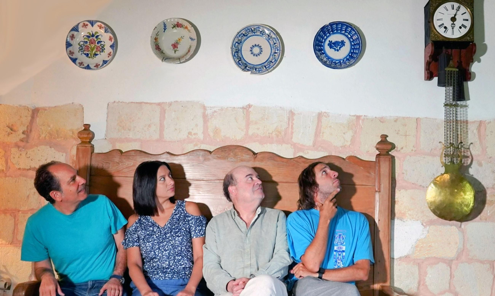 Imagen promocional del nuevo disco-libro de Aquel Trovar.