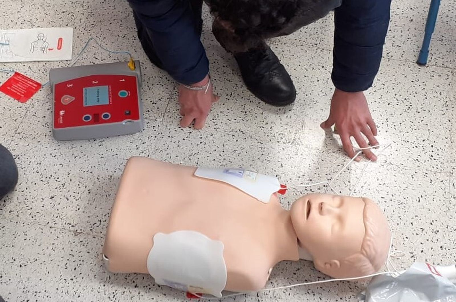 Ugíjar incorpora formación en soporte vital básico en los programas ‘Forma Joven’ y ‘Creciendo en Salud’