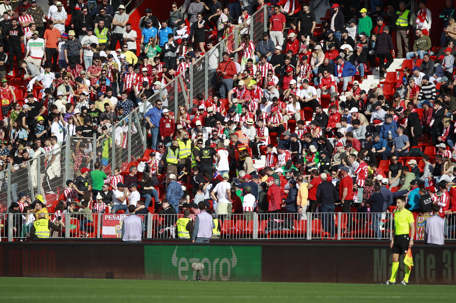 Las mejores imágenes del partido de fútbol U.D. Almería-Girona F.C.