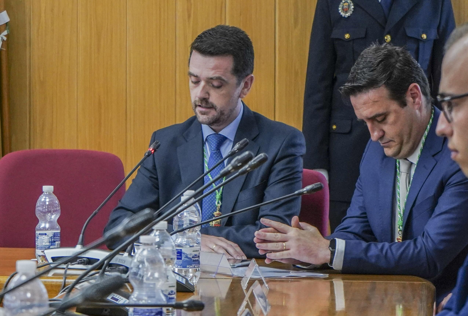 La constitución de los Ayuntamientos de Granada, en imágenes