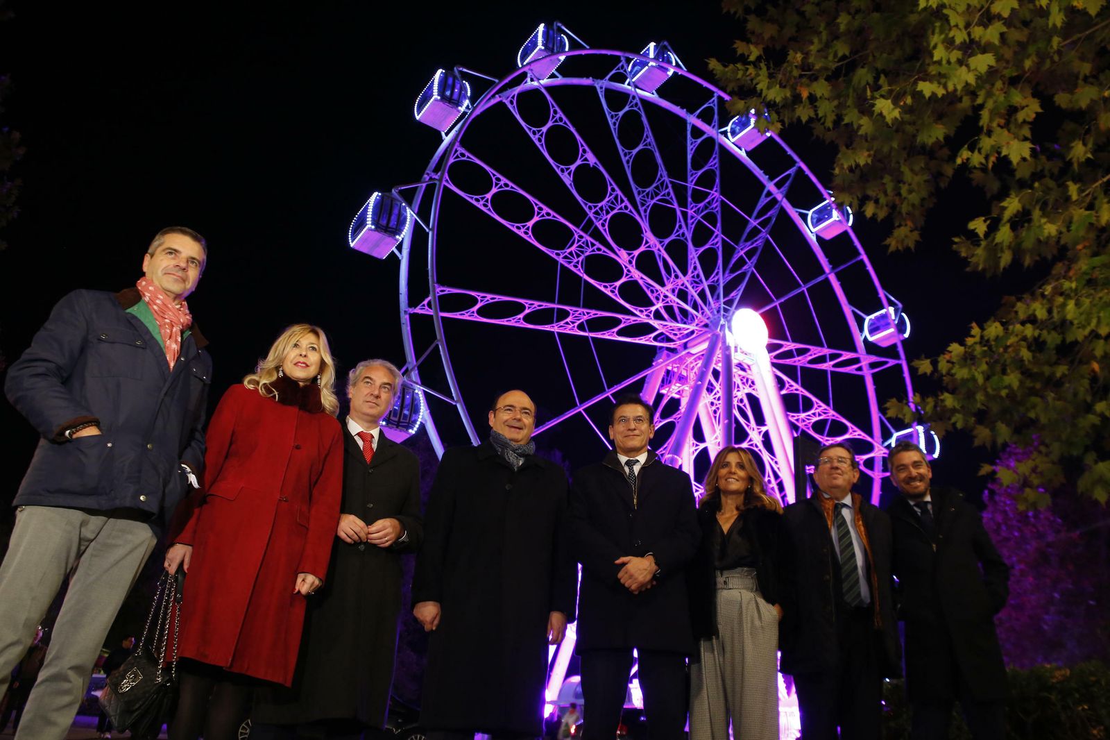 Así es la noria de Granada, una mirador en el Paseo del Salón