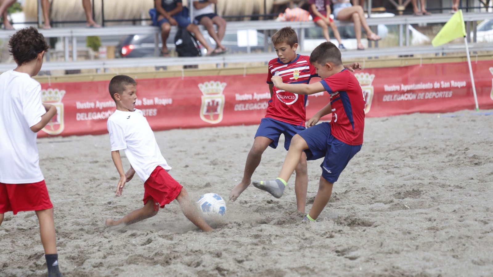 Las fotos del I Torneo de Fútbol Playa en Torreguadiaro