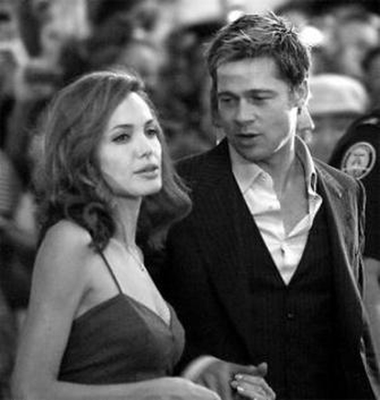 Brad Pitt no quiere avergonzar a sus hijos