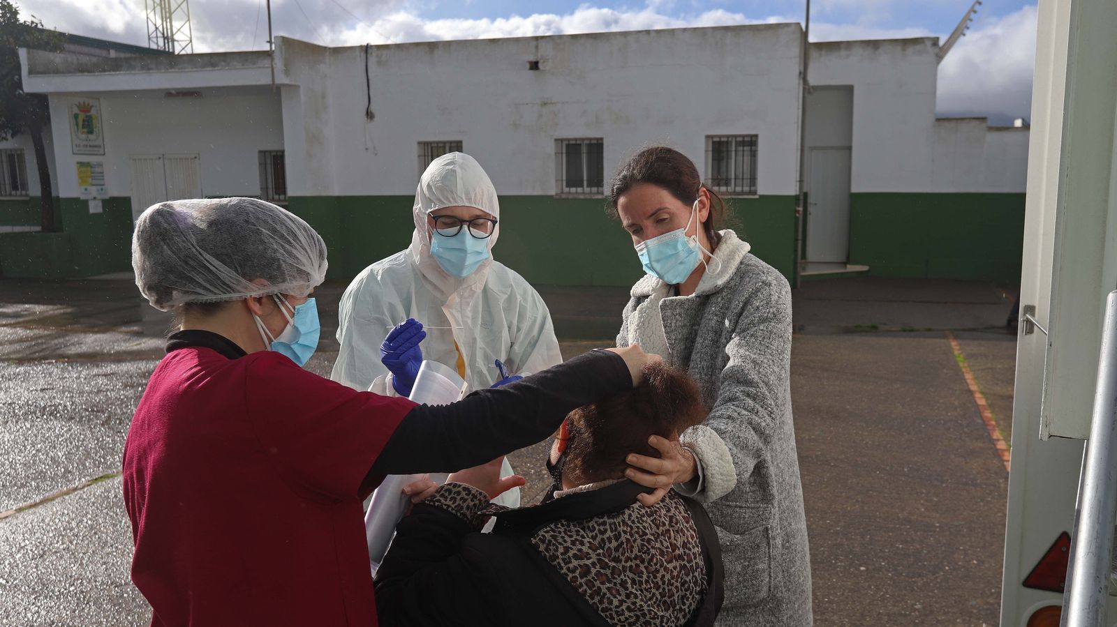 Cribados masivos en Los Barrios