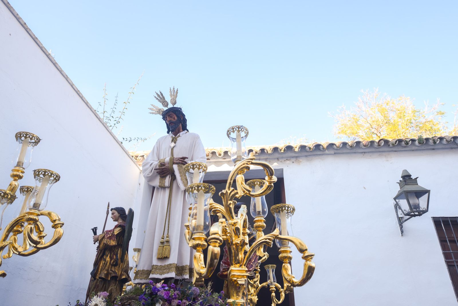 El traslado del Señor de la Sangre a la Catedral para el Vía Crucis de las Cofradías, en imágenes