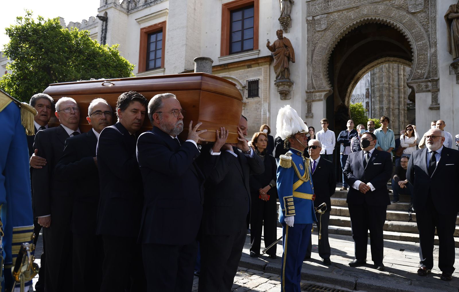Sevilla despide al Cardenal Carlos Amigo Vallejo, todas las imágenes