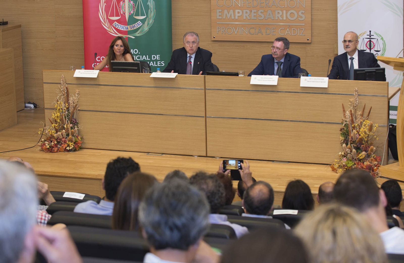 Un momento de las jornadas celebradas en la sede de la Confederación de Empresarios.