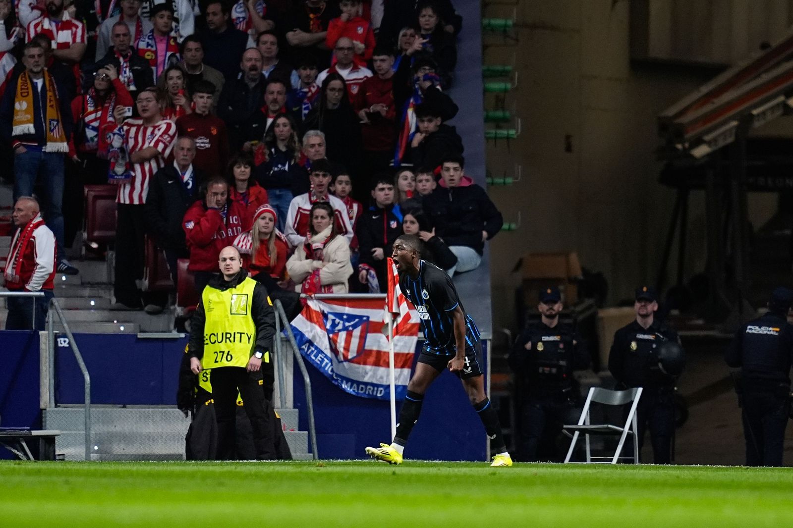 Las fotos del Atlético de Madrid - Brujas
