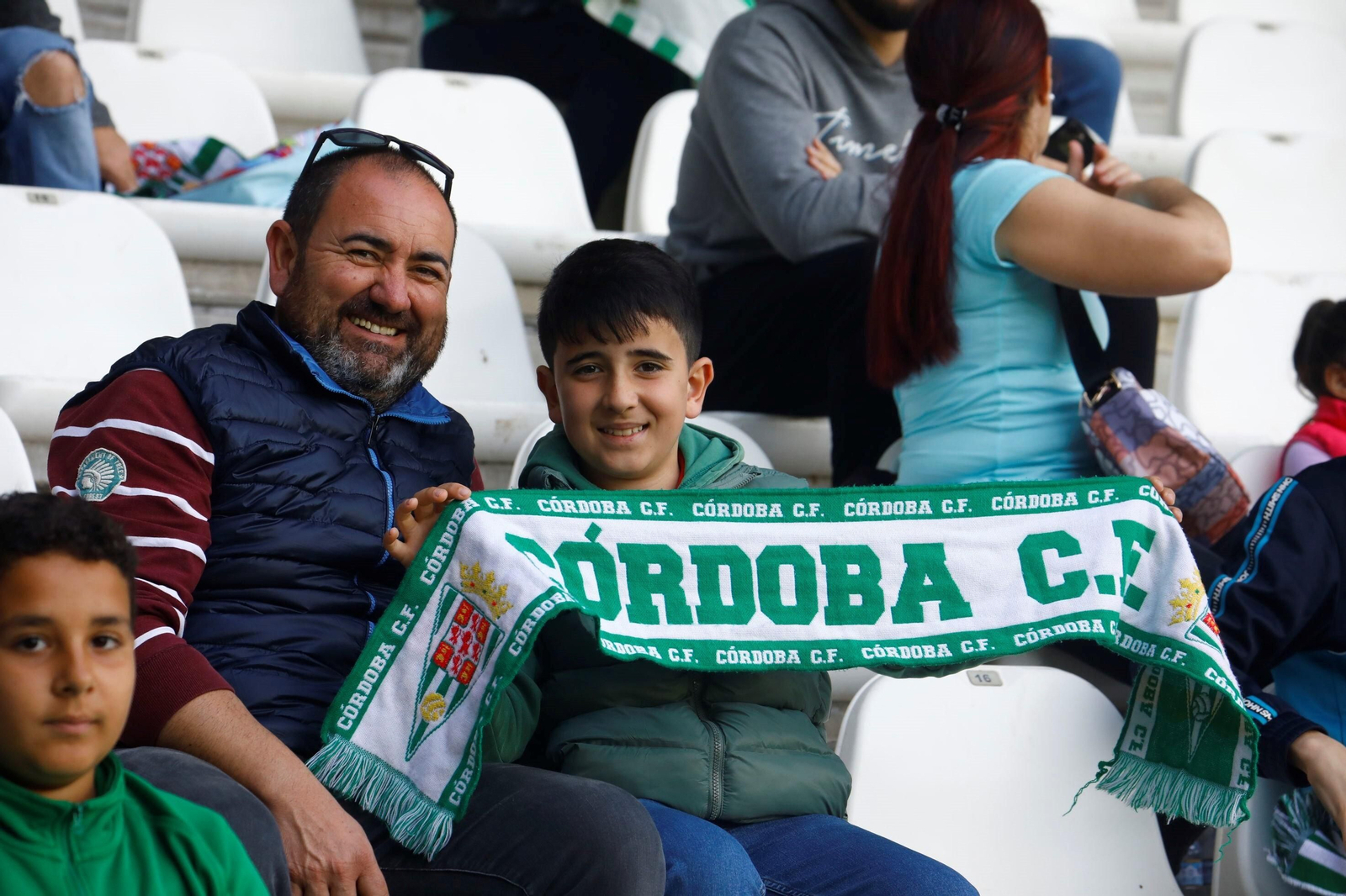 Las mejores fotos del ambiente en El Arcángel en el Córdoba CF - Ceuta
