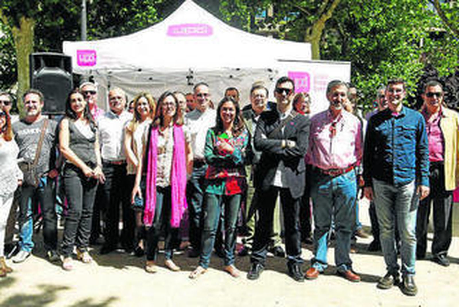 En entorno de la fuente de las Granadas acogió ayer el acto andaluz de UPyD.
