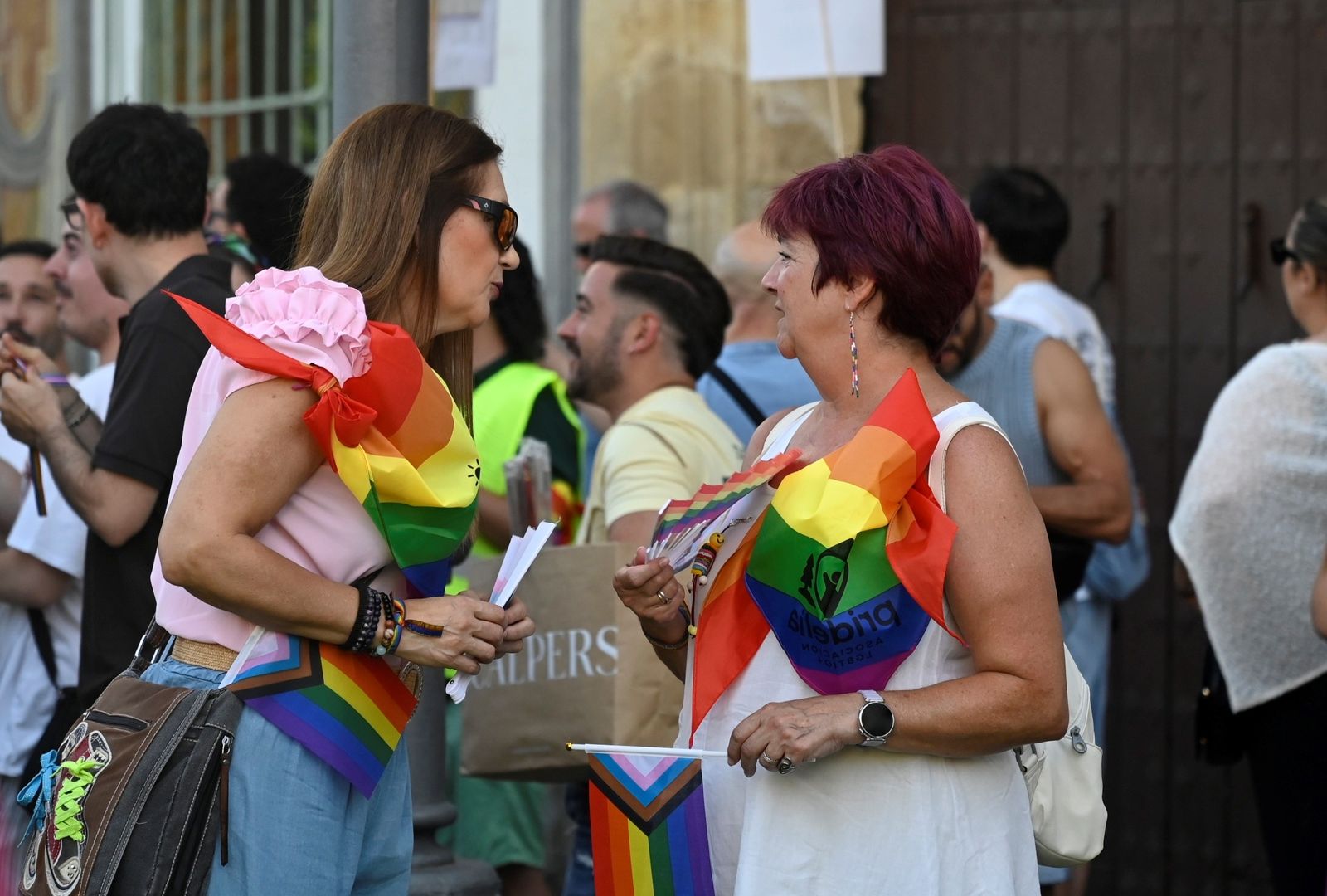 La Marcha del Orgullo 2026 recorre las calles de Córdoba, en imágenes