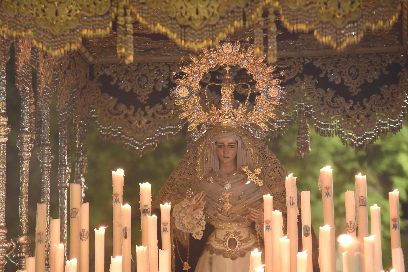 Las mejores imágenes de la procesión extraordinaria de la Virgen de la Candelaria en Córdoba