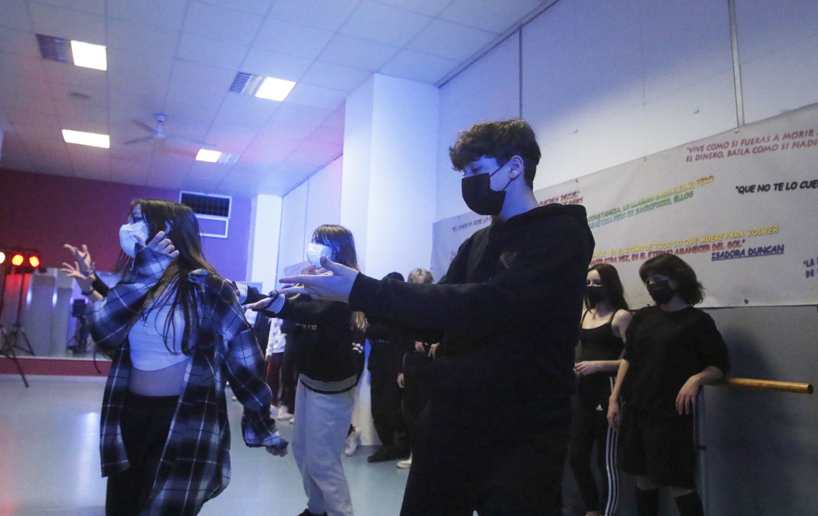 Las fotografías de una clase de K-pop en Córdoba, el baile coreano de moda