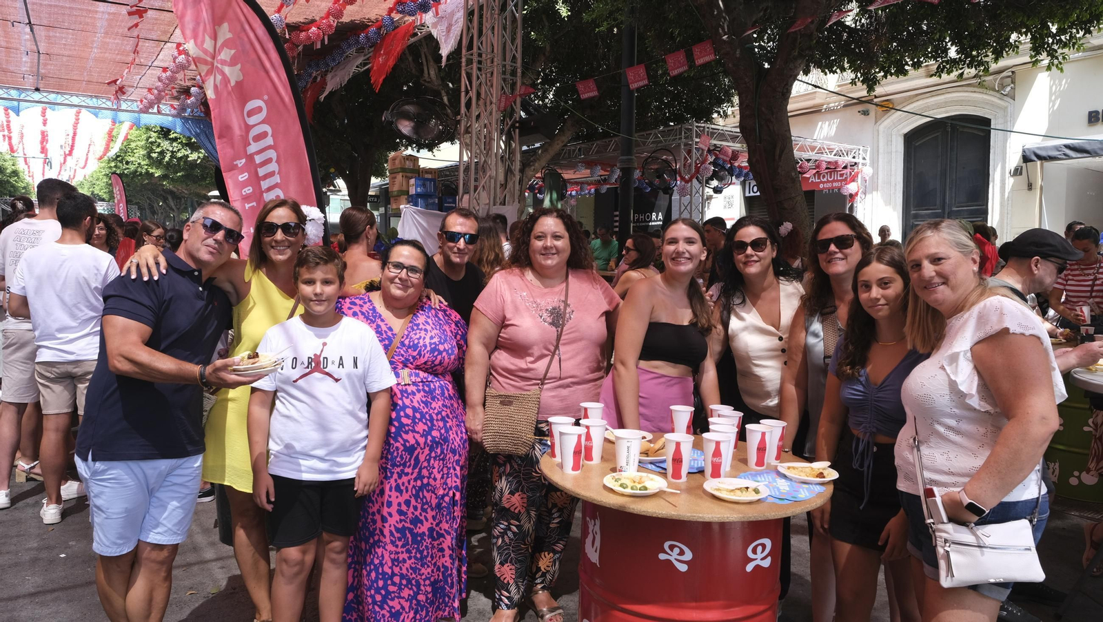 La Feria del Mediodía del jueves en Almería, en imágenes