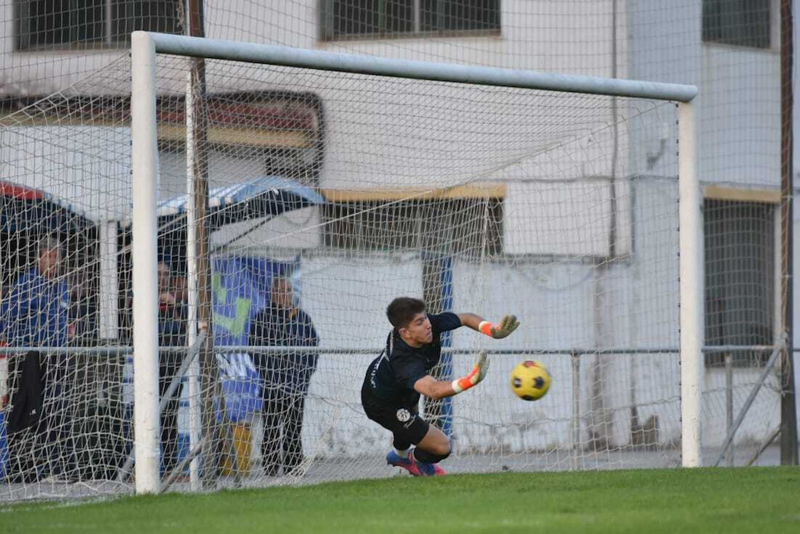 Las imágenes de la victoria del Guadalcacín ante el Jerez Industrial (0-1)