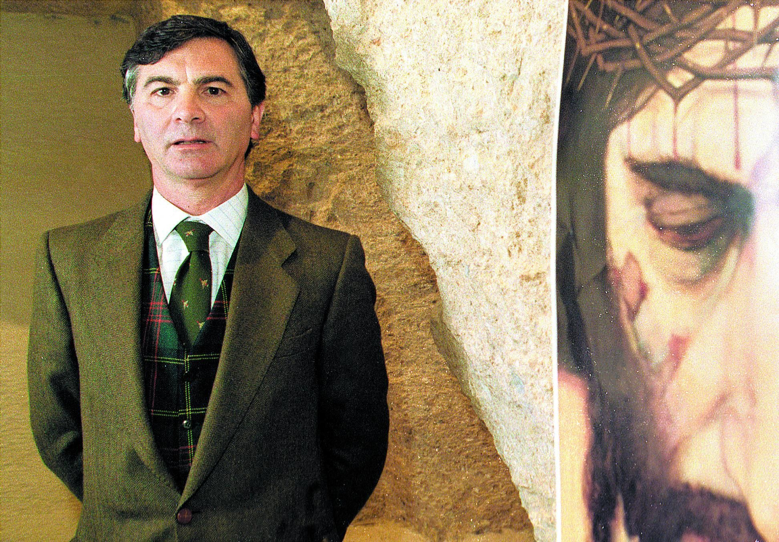 Jesús Rodríguez ganó las elecciones en la hermandad del Cristo de la Expiración. Jesús Rodríguez ganó las elecciones en la hermandad del Cristo de la Expiración.