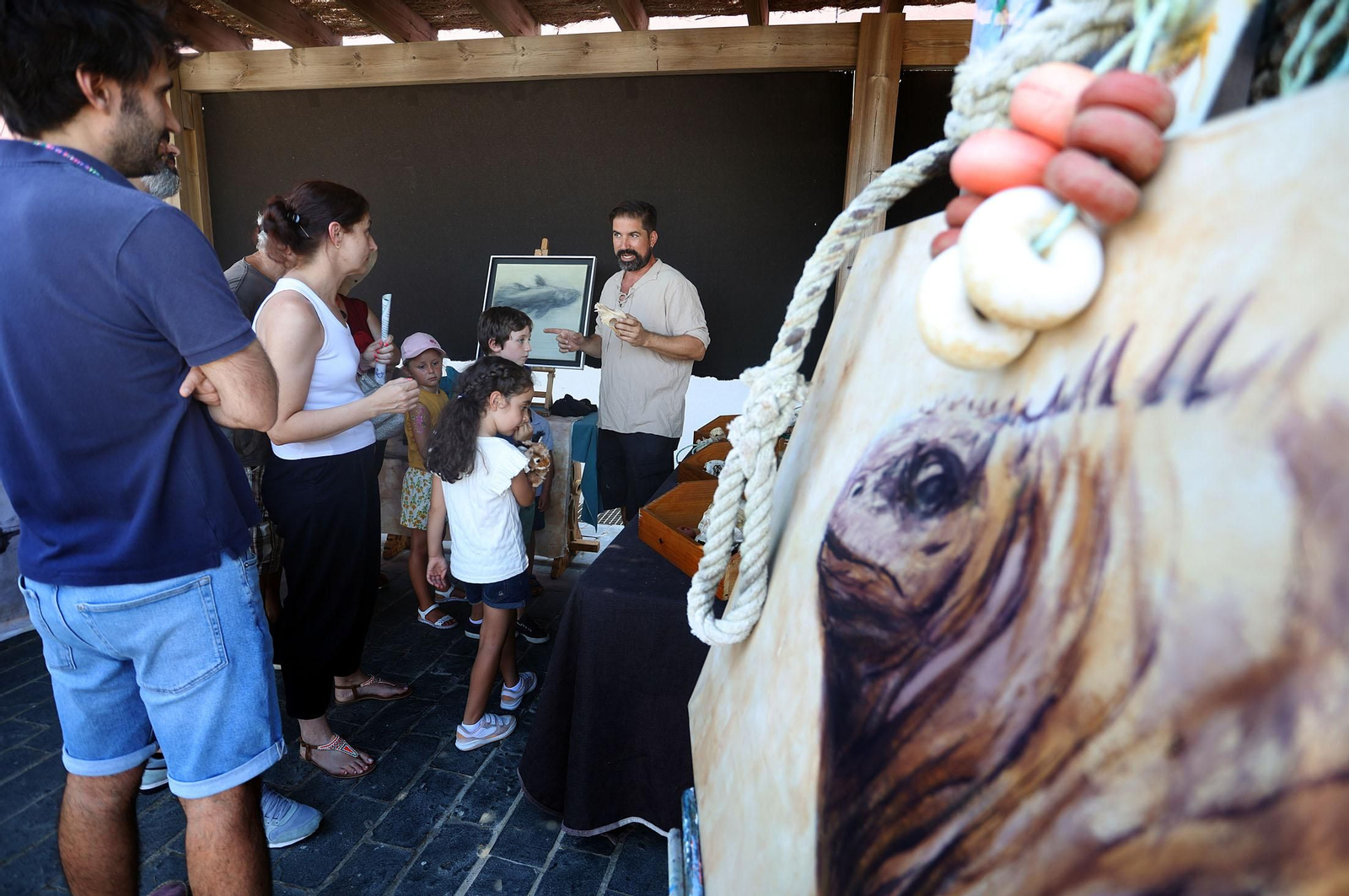 Imágenes de la Jornada de Puertas Abiertas del Muelle de las Carabelas con motivo del 3 de agosto