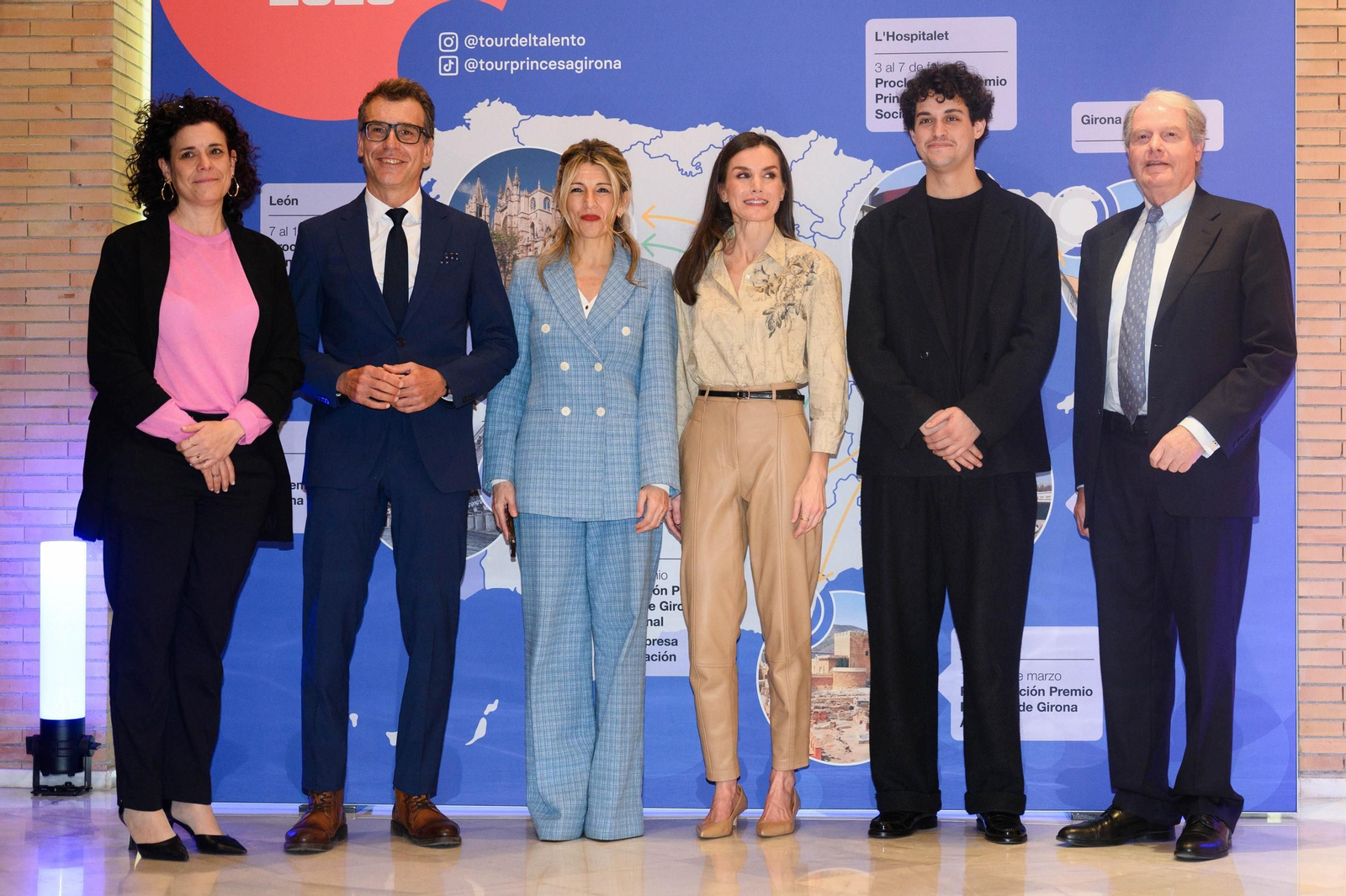 Imágenes de la Reina Letizia en el Tour del Talento en Almería