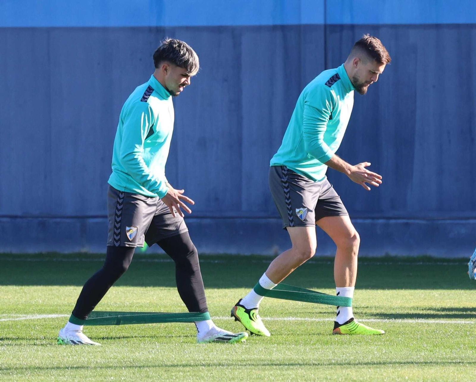 El Málaga CF regresa del parón con risas y una alegría