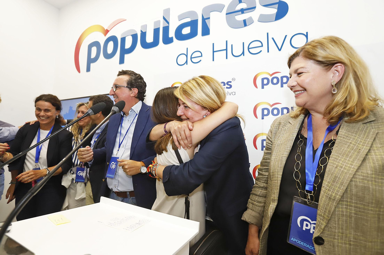 Elecciones 2023: Imágenes de la celebración por la vitoria de Pilar Miranda en las elecciones Municipales de Huelva