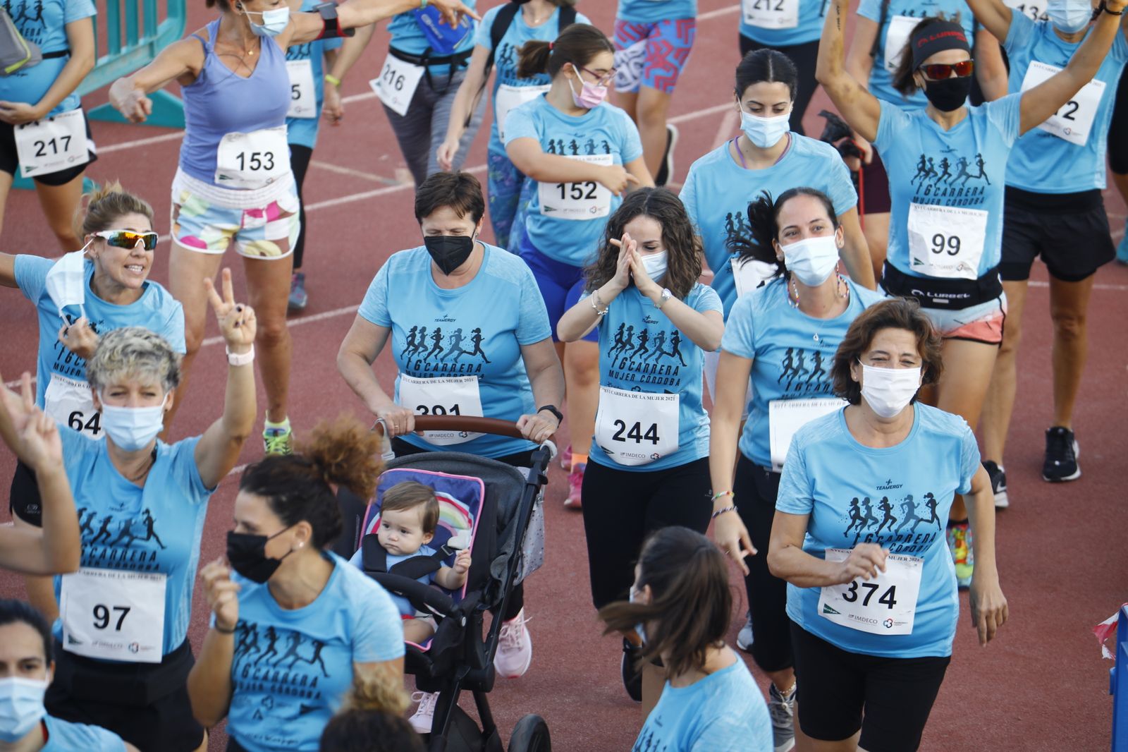 Las imágenes de la XVI edición de la Carrera de la Mujer en Córdoba
