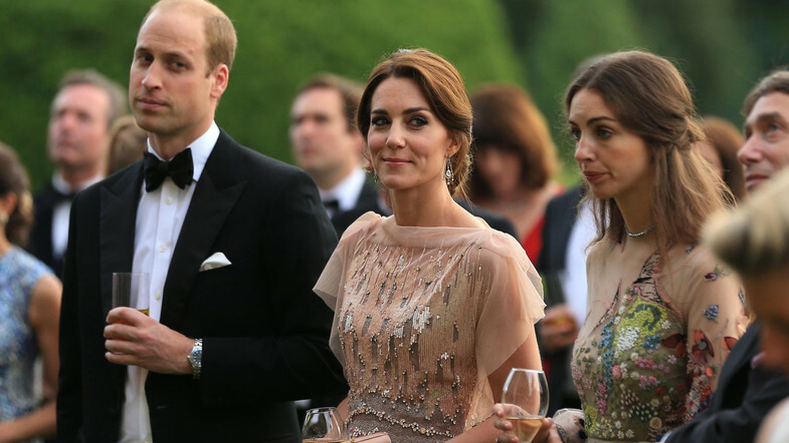 Los duques de Cambridge con Rose, la supuesta amante de él.