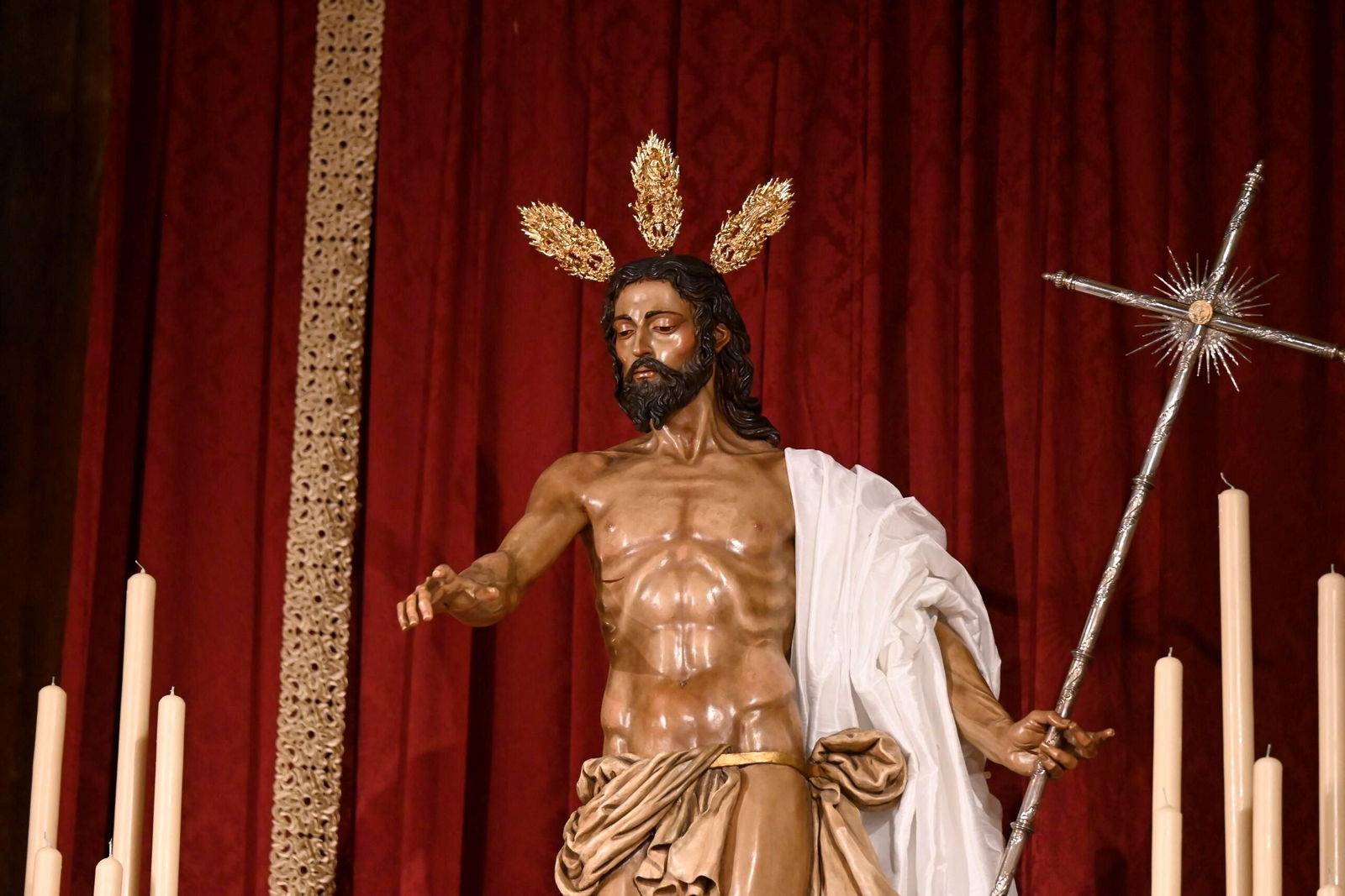 Las imágenes del Resucitado en una cita histórica en la iglesia de Santa Marina de Córdoba