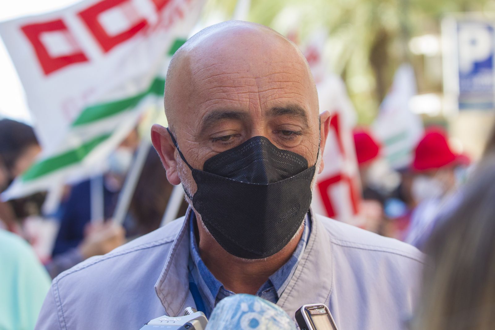 Primero de Mayo en Málaga marcado por la pandemia, en fotos