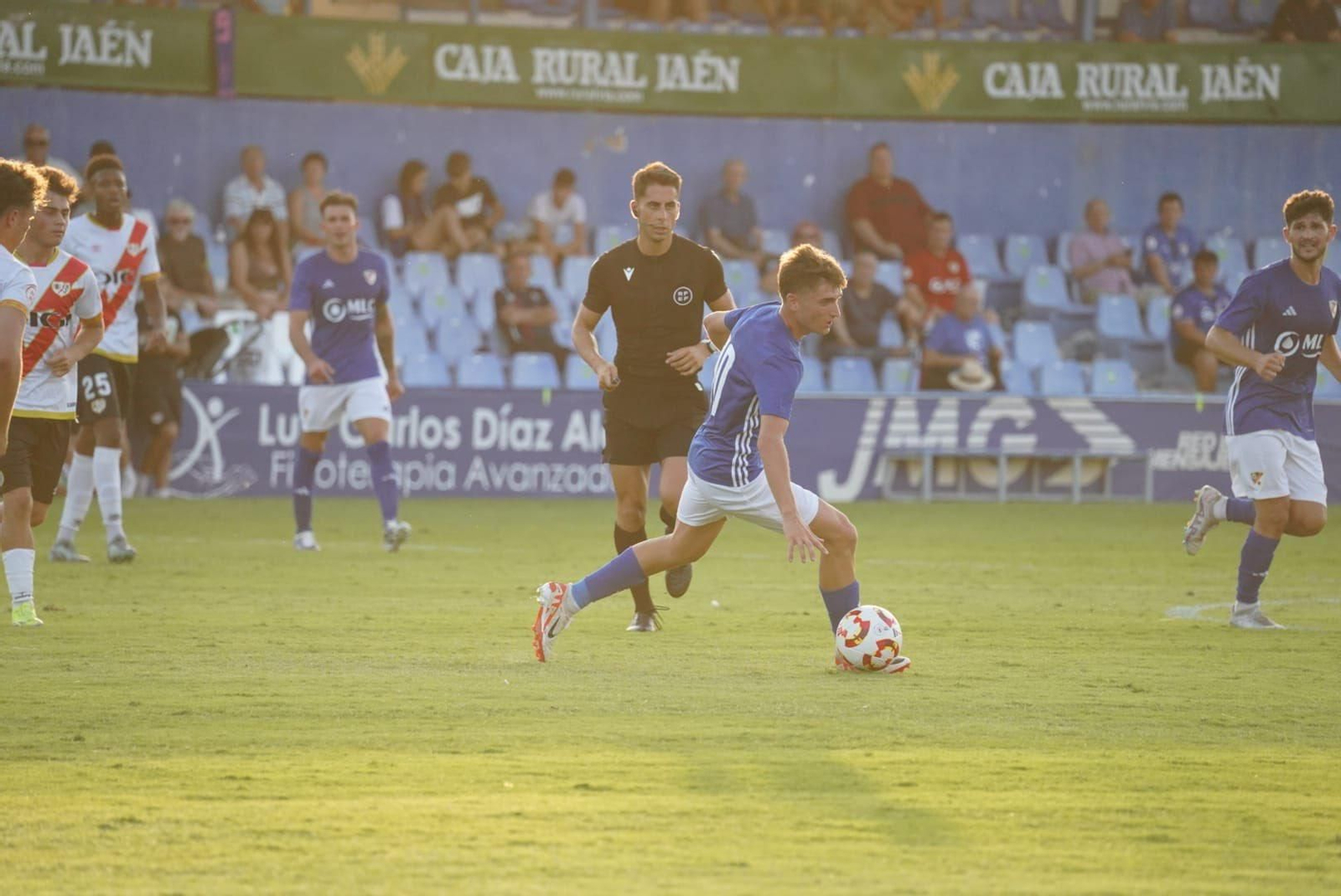 Isra Cano es una de las caras nuevas que más ilusiona a la afición azulilla.