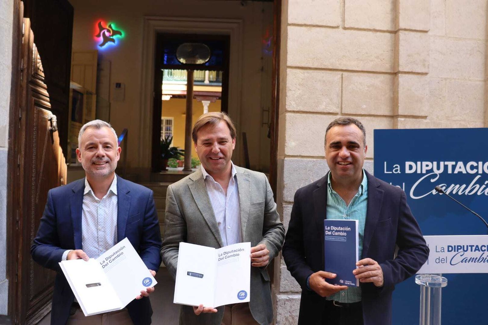 El PP apuesta por una Granada "llena de vida" en su programa electoral de 'La Diputación del Cambio'