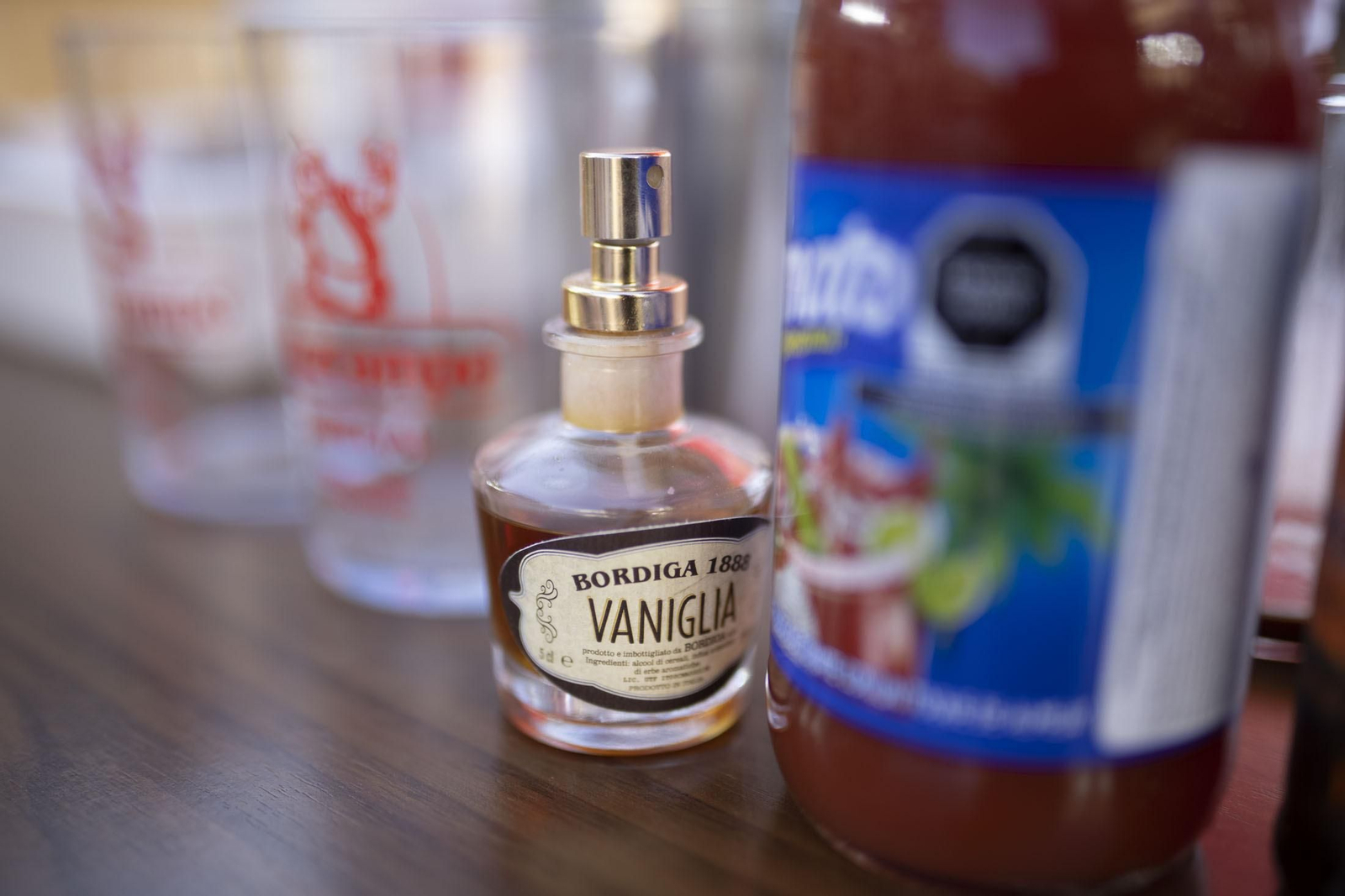 El Bar Berlín muestra su "coctelería cervecera" en la Plaza de las Monjas