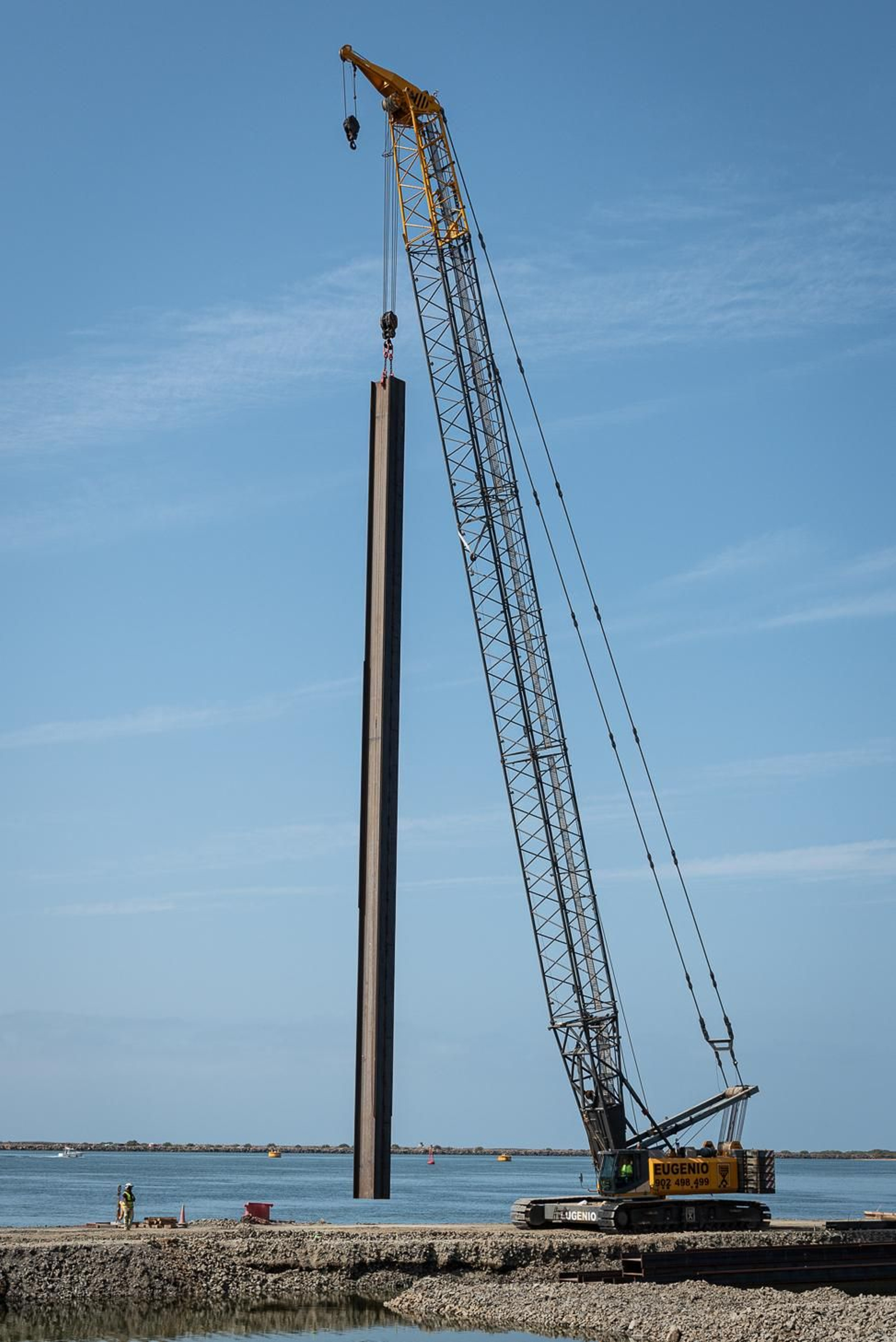 Imágenes de a obra de ampliación del muelle sur del Puerto de Huelva