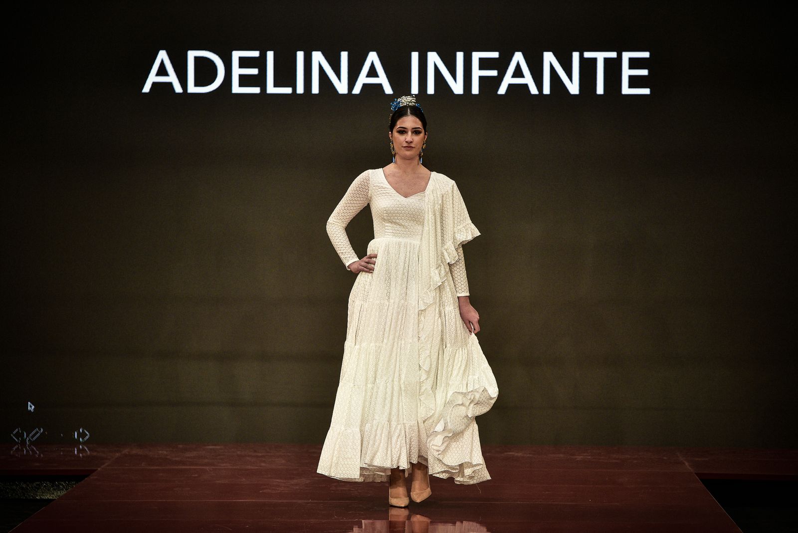 Imágenes de la inauguración de la Pasarela Flamenca en el patio del Ayuntamiento