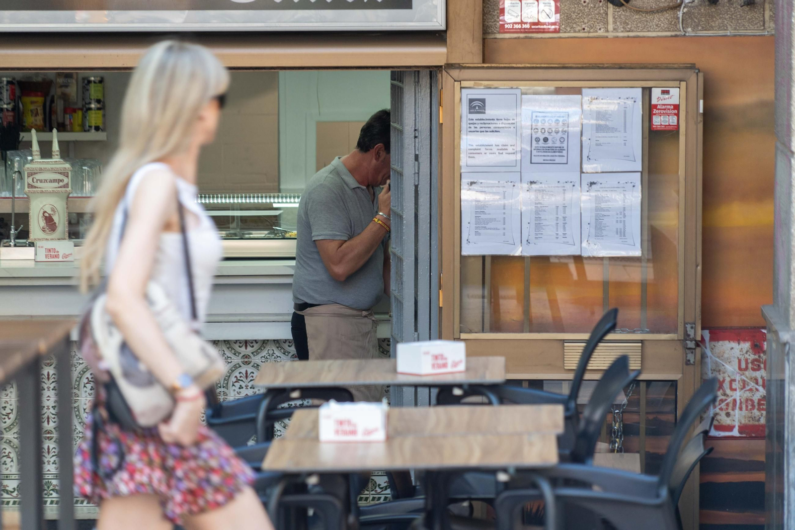 La Plaza Quintero Báez, espacio peatonal, arbolado y punto de encuentro urbano.