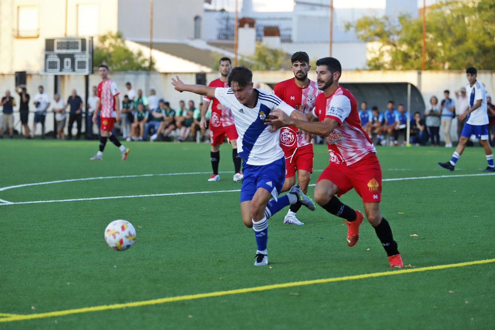 Imágenes del encuentro entre el Trigueros balompié y el Recreativo de Huelva