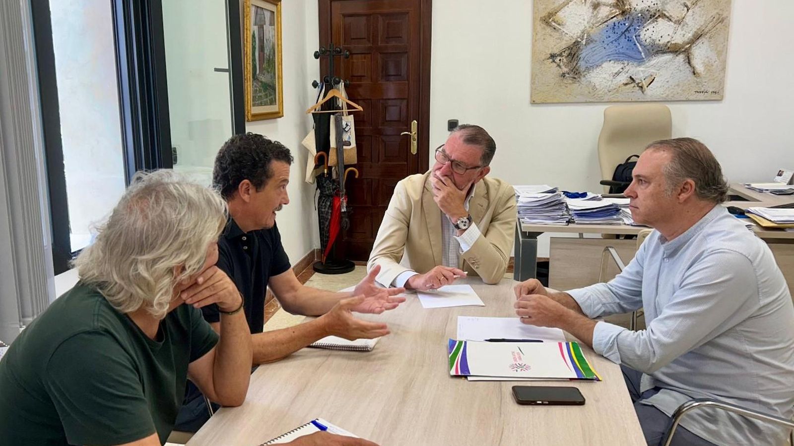 El vicepresidente de la Diputación de Huelva se reúne con los organizadores.