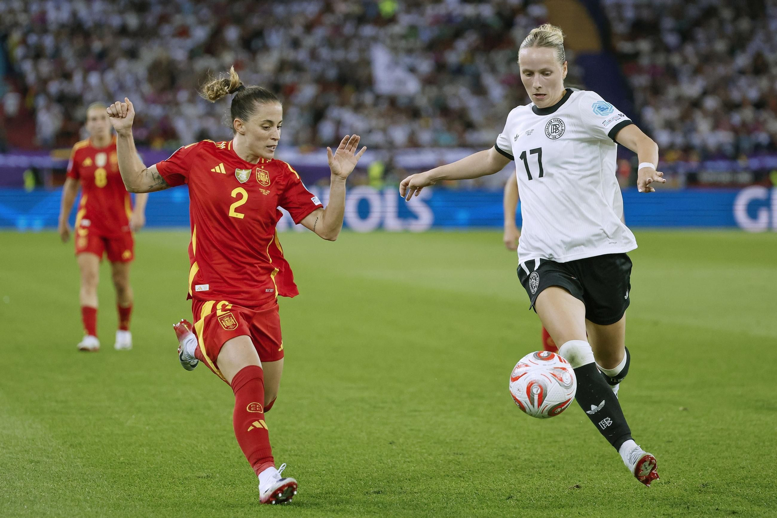Las mejores imágenes de la semifinal Alemania-España de la Eurocopa femenina
