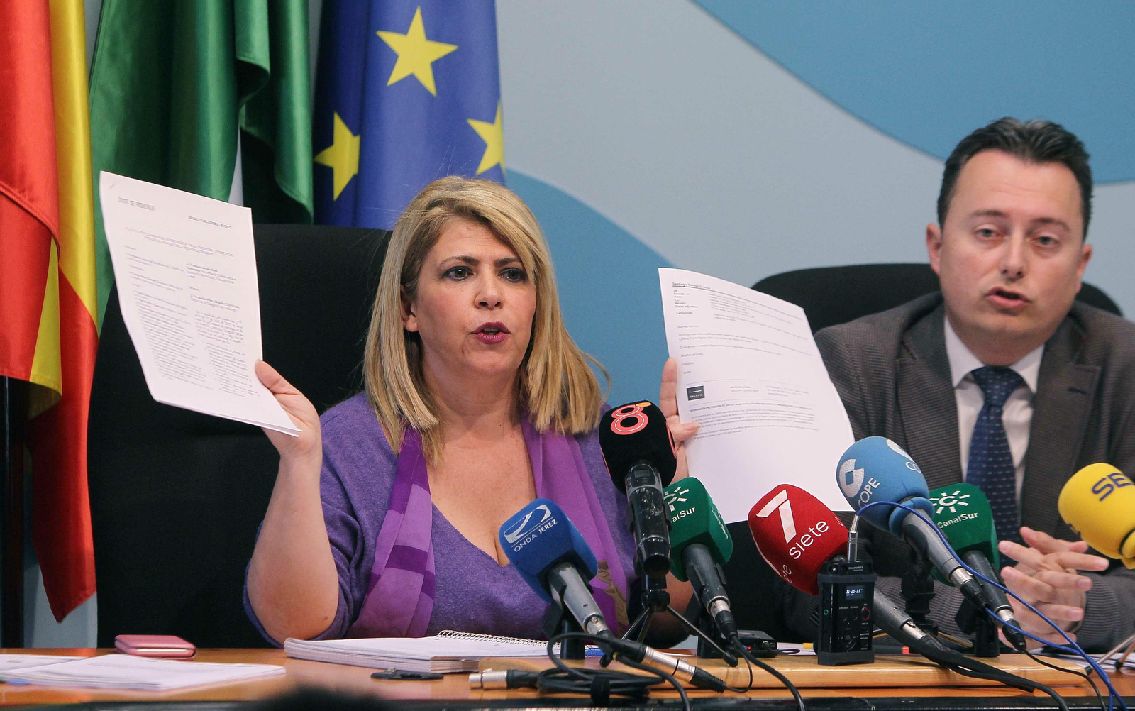 Mamen Sánchez y Santiago Galván, durante una comparecencia reciente sobre el Centro Tecnológico del Motor.