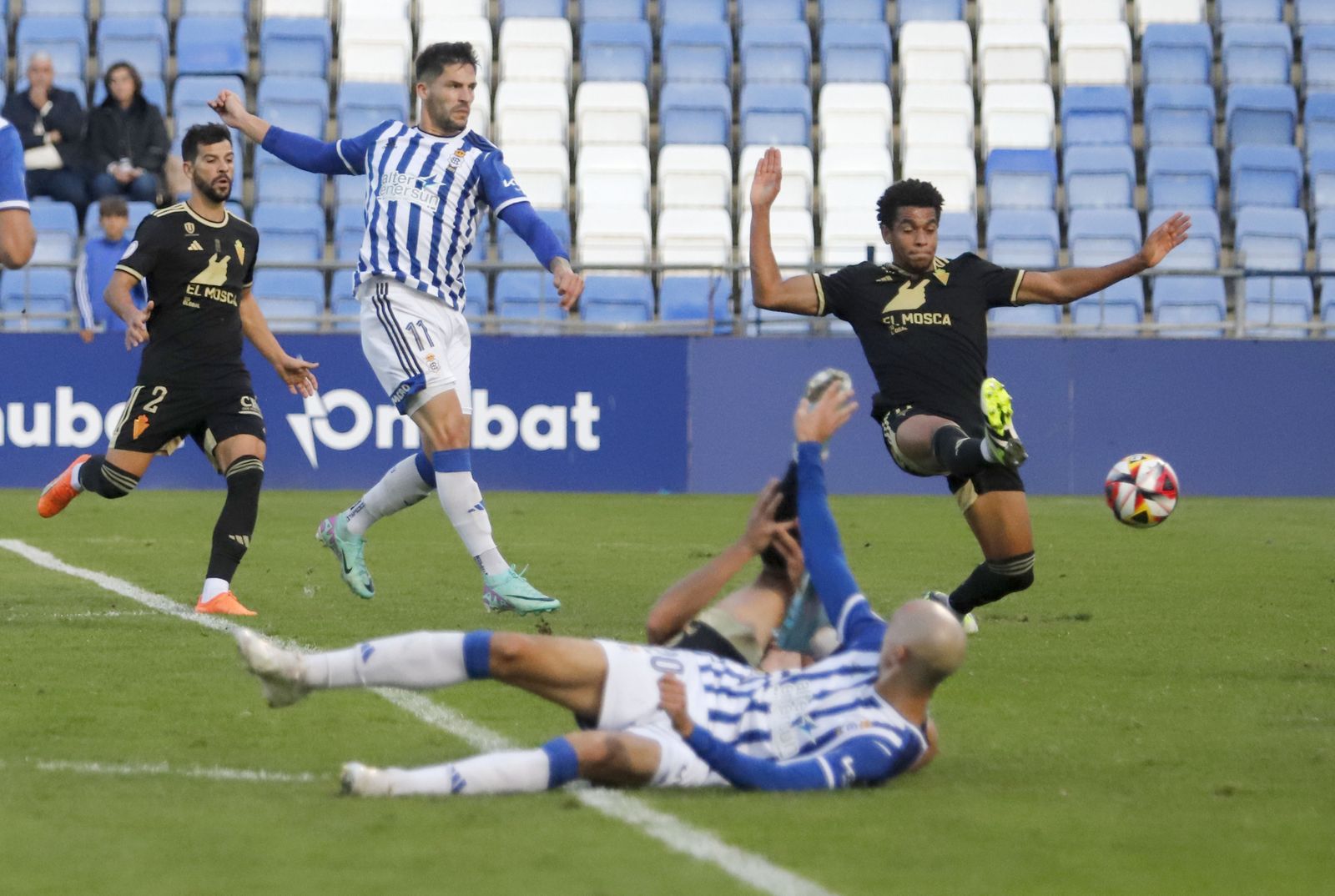Imágenes del encuentro entre el Recreativo de Huelva y el Real Murcia