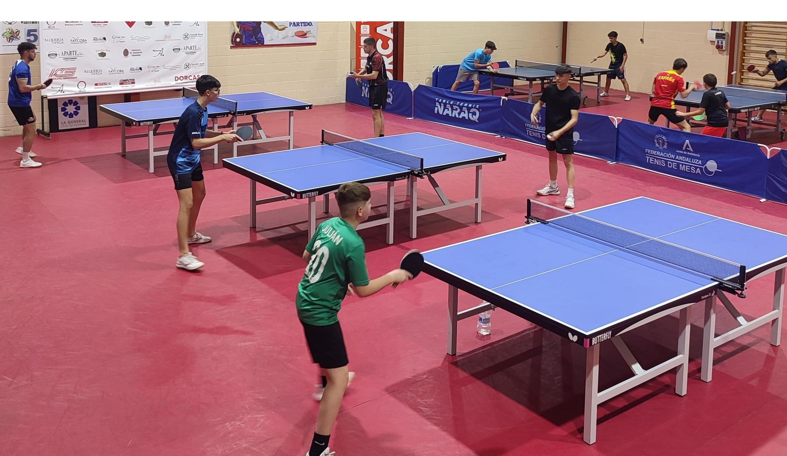 Jugadores del Vegas del Genil durante una competición.