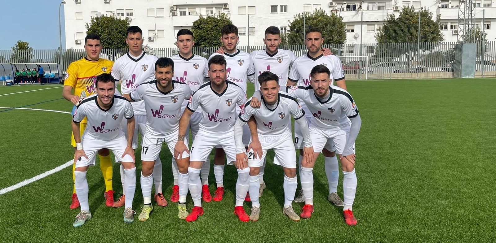 Formación inicial del Pozoblanco ante el Gerena.