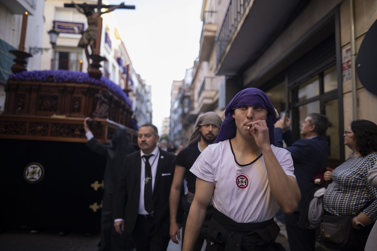 La Hermandad de la Misericordia en la Semana Santa de Huelva 2023, en imágenes
