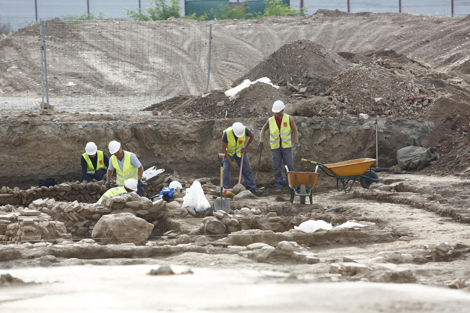 Las imágenes de las termas romanas  Los Mondragones
