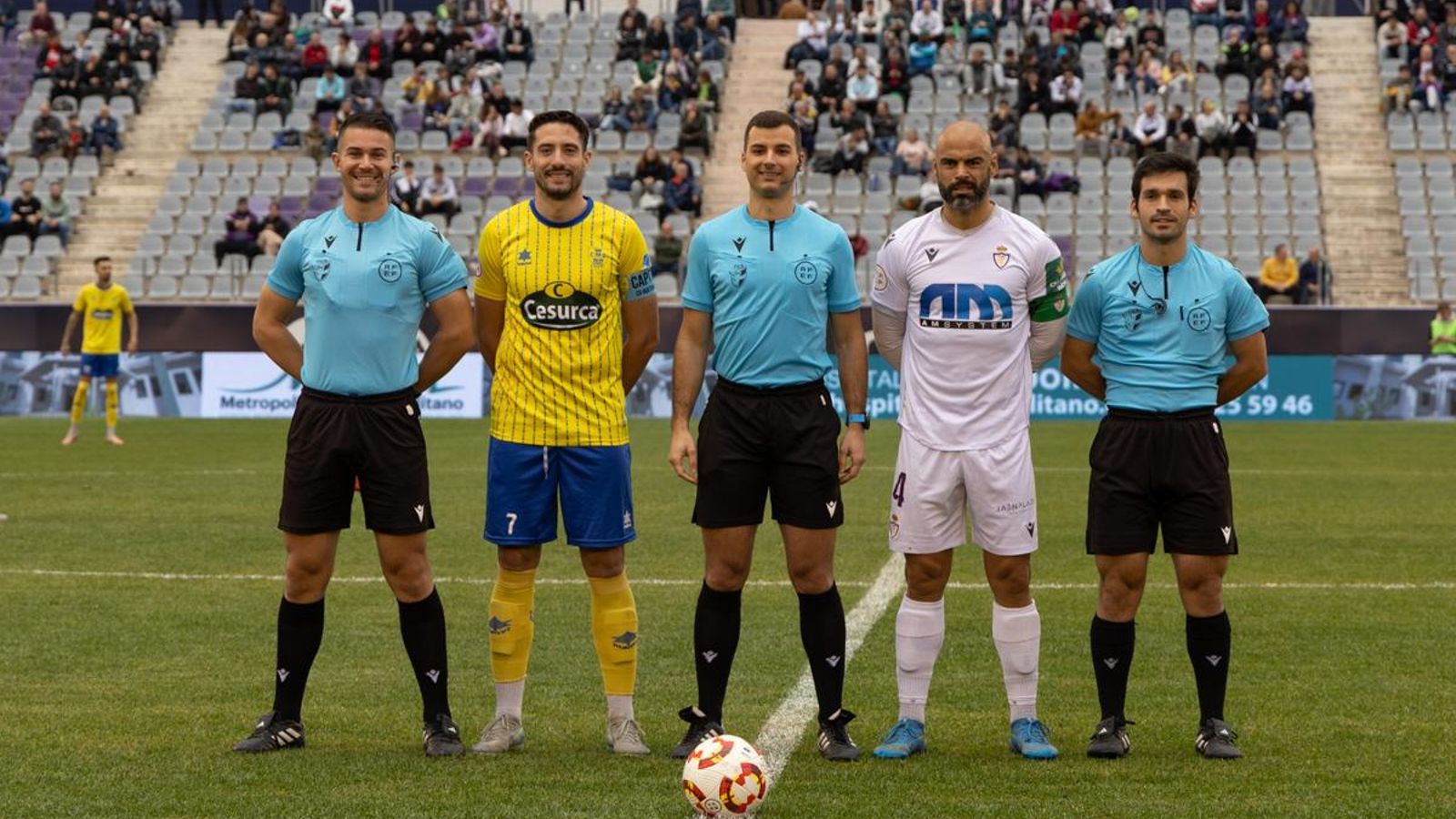 En la primera vuelta, el Real Jaén se llevó el triunfo en La Victoria.