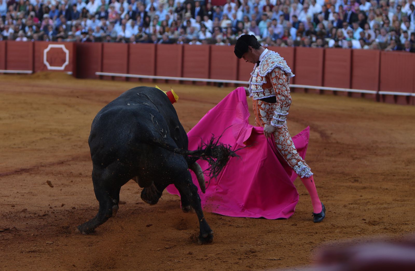 Toros en la Maestranza .Domingo