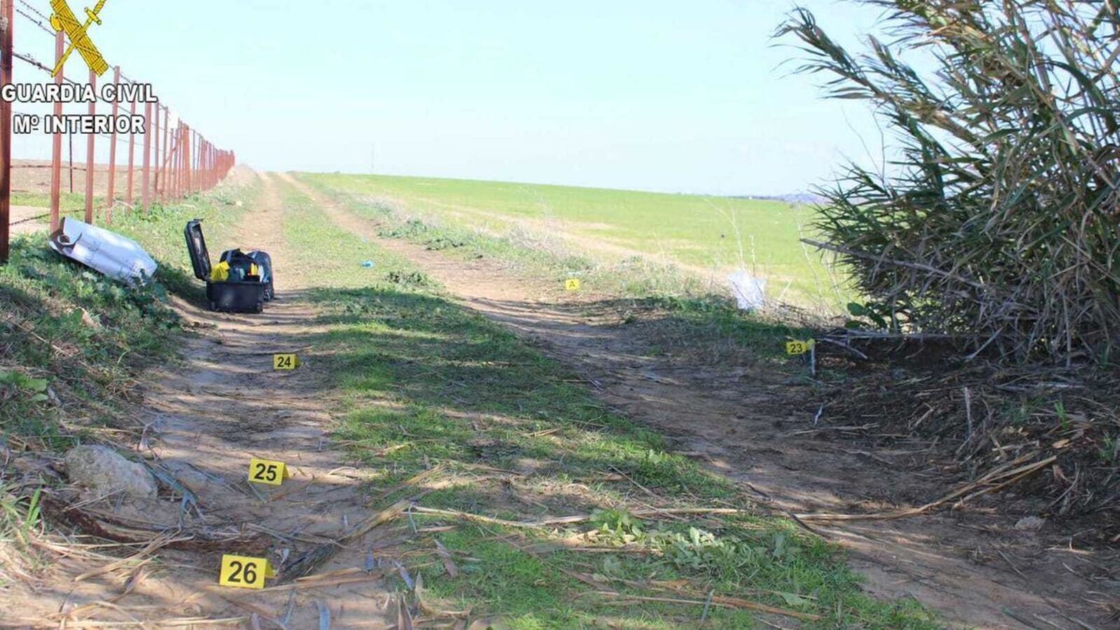 Camino del diseminado de Chiclana donde apareció el cadáver de un holandés asesinado por sicarios.