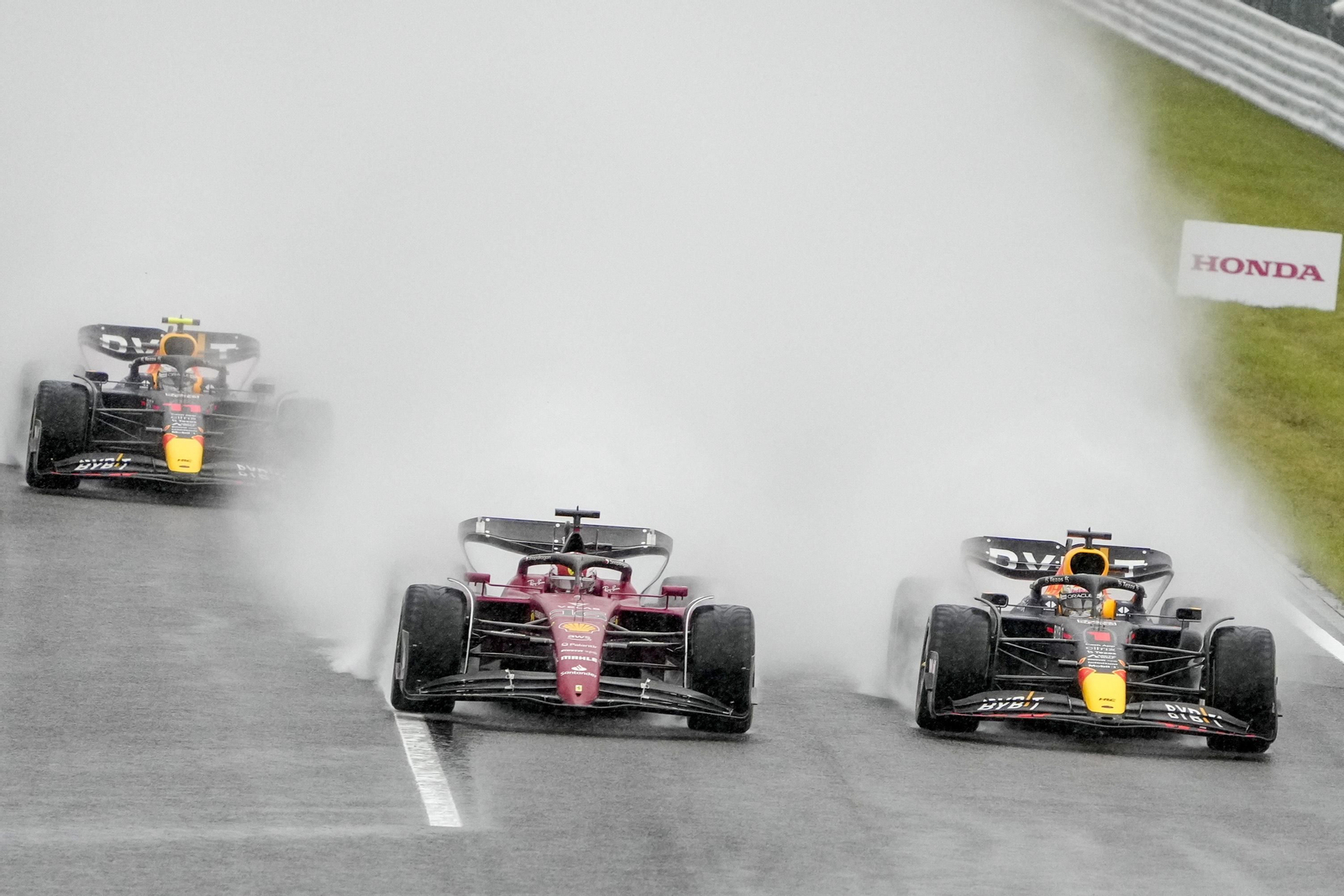 Las imágenes del segundo título de Verstappen