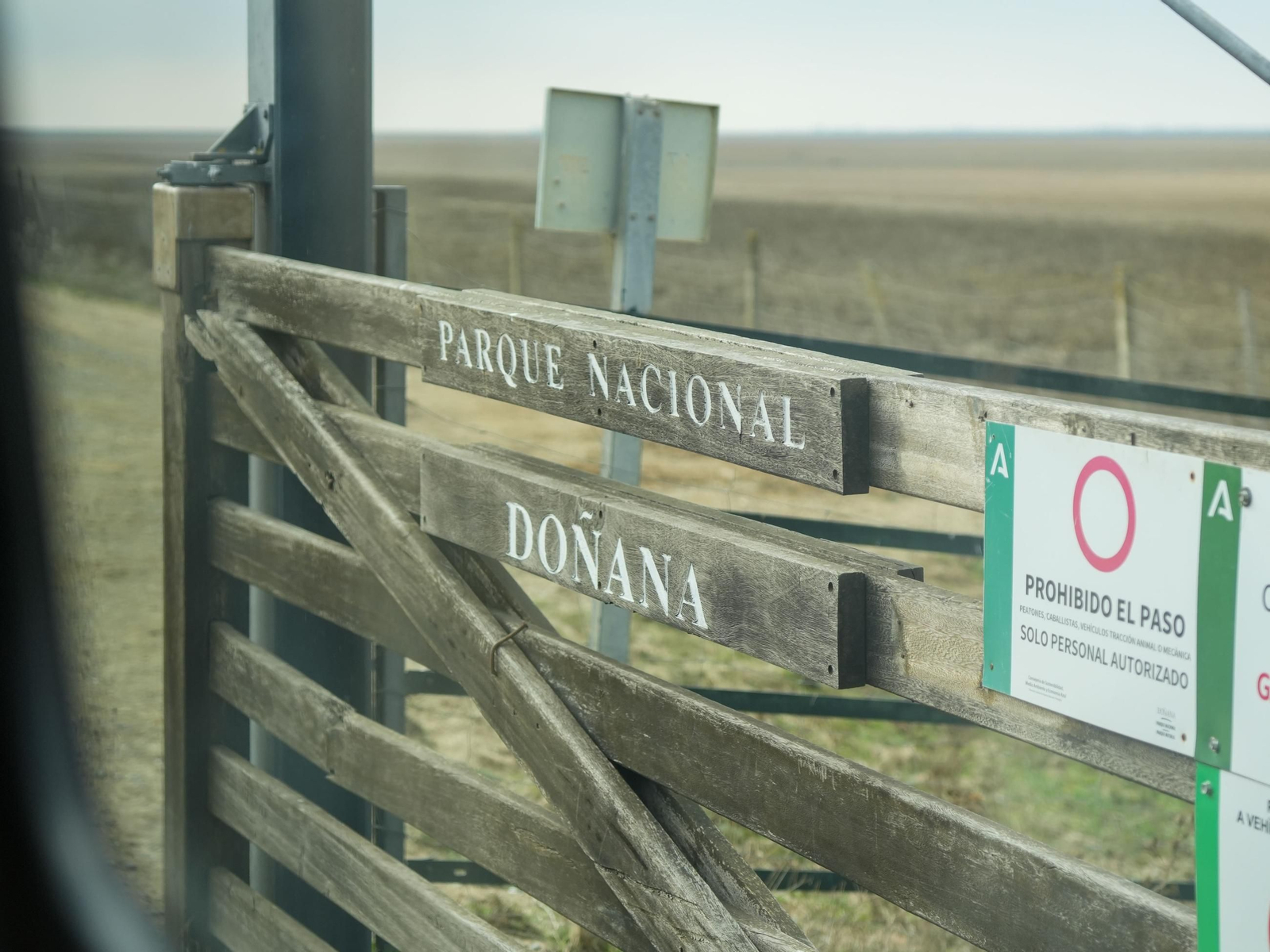 Entrada de acceso al Parque Nacional de Doñana.